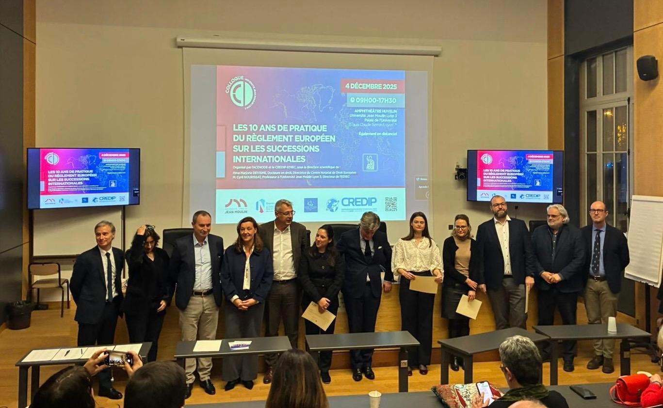 Félicitations à Maître Christophe Duchêne pour l'obtention de son Diplôme Universitaire de Droit Notarial International. Félicitations à Maître Christophe Duchêne pour l'obtention de son Diplôme Universitaire de Droit Notarial International.